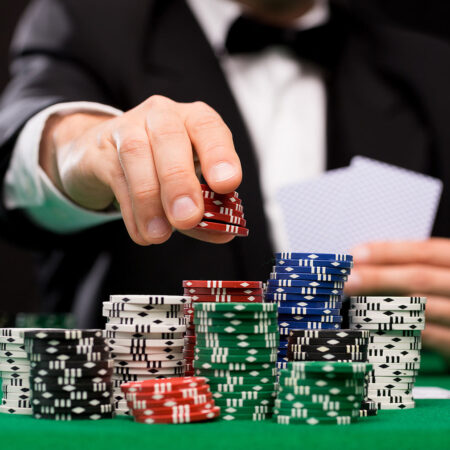 德州扑克短码怎么打?6个技巧帮你提升赢率-赌博论坛-博彩技巧-赌博策略论坛