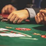 斗地主单机与联网版策略差异：掌握两种玩法的秘诀-赌博论坛-博彩技巧-赌博策略论坛